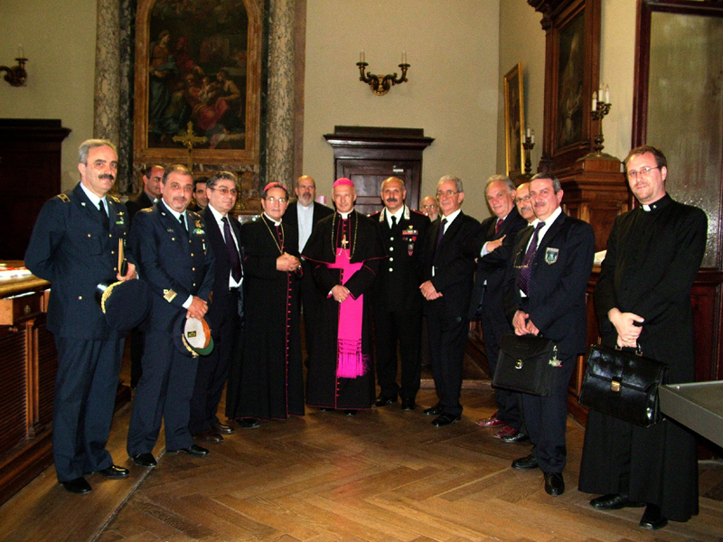 Il Coro al Santuario di Loreto con Mons.Bagnasco