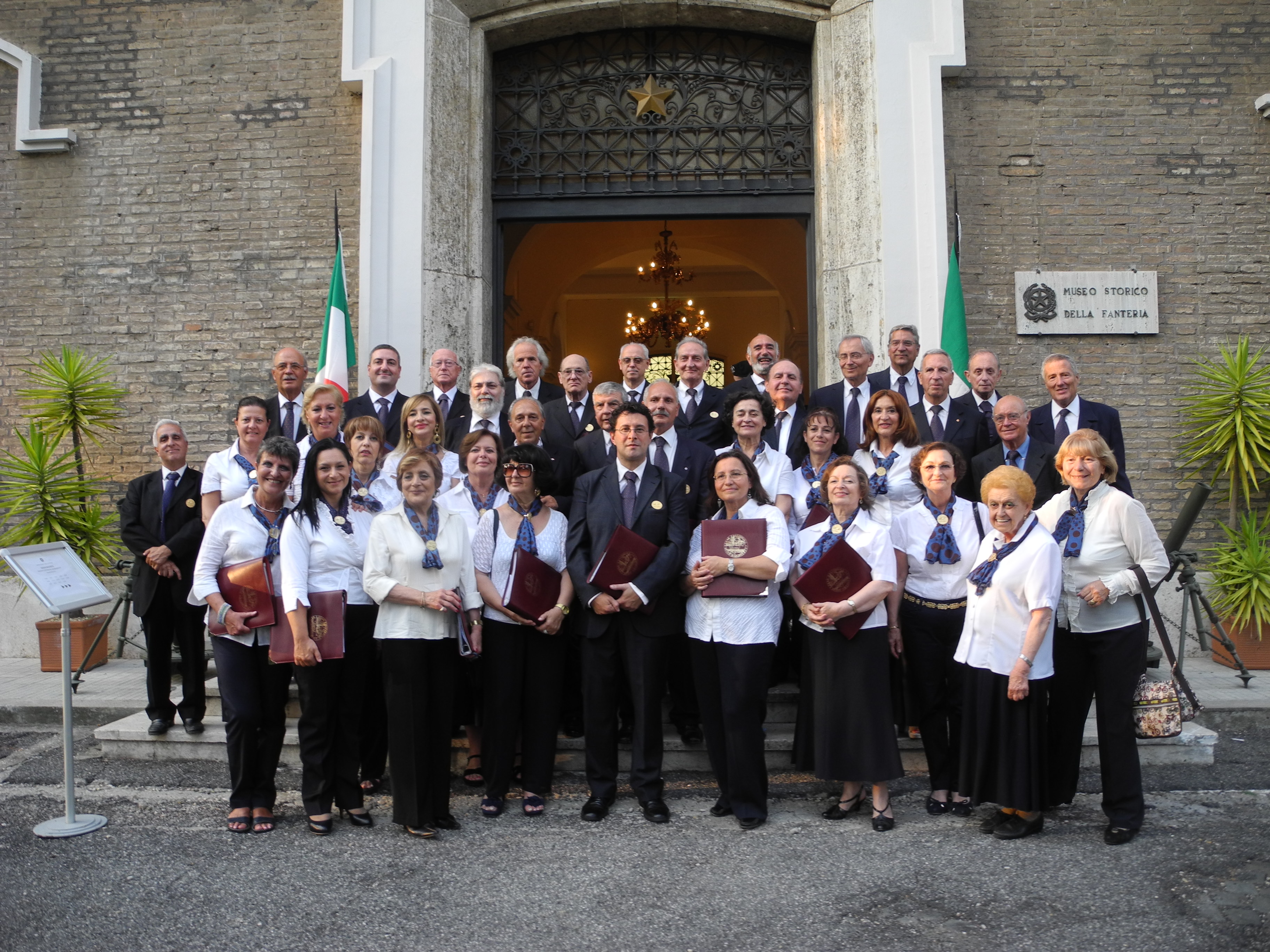 18 luglio 2013 - Il Coro Polifonico "Salvo D'Acquisto" al Museo Storico della Fanteria, in Roma